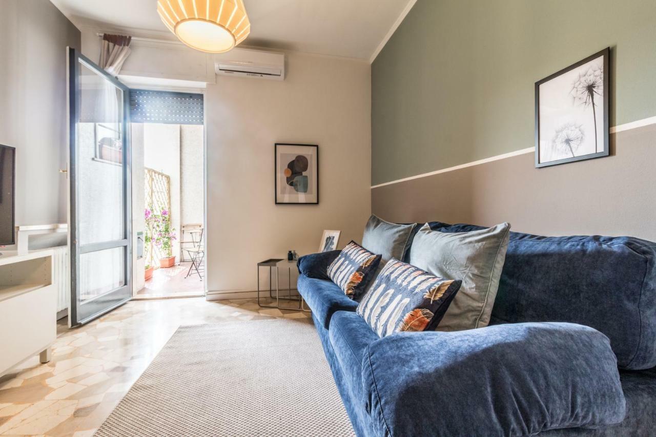 Joivy Modern 1-Bed Flat With Balcony In Portello Milan Luaran gambar