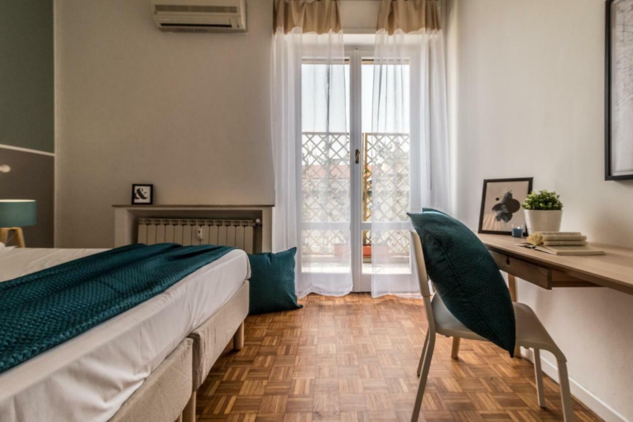 Joivy Modern 1-Bed Flat With Balcony In Portello Milan Luaran gambar