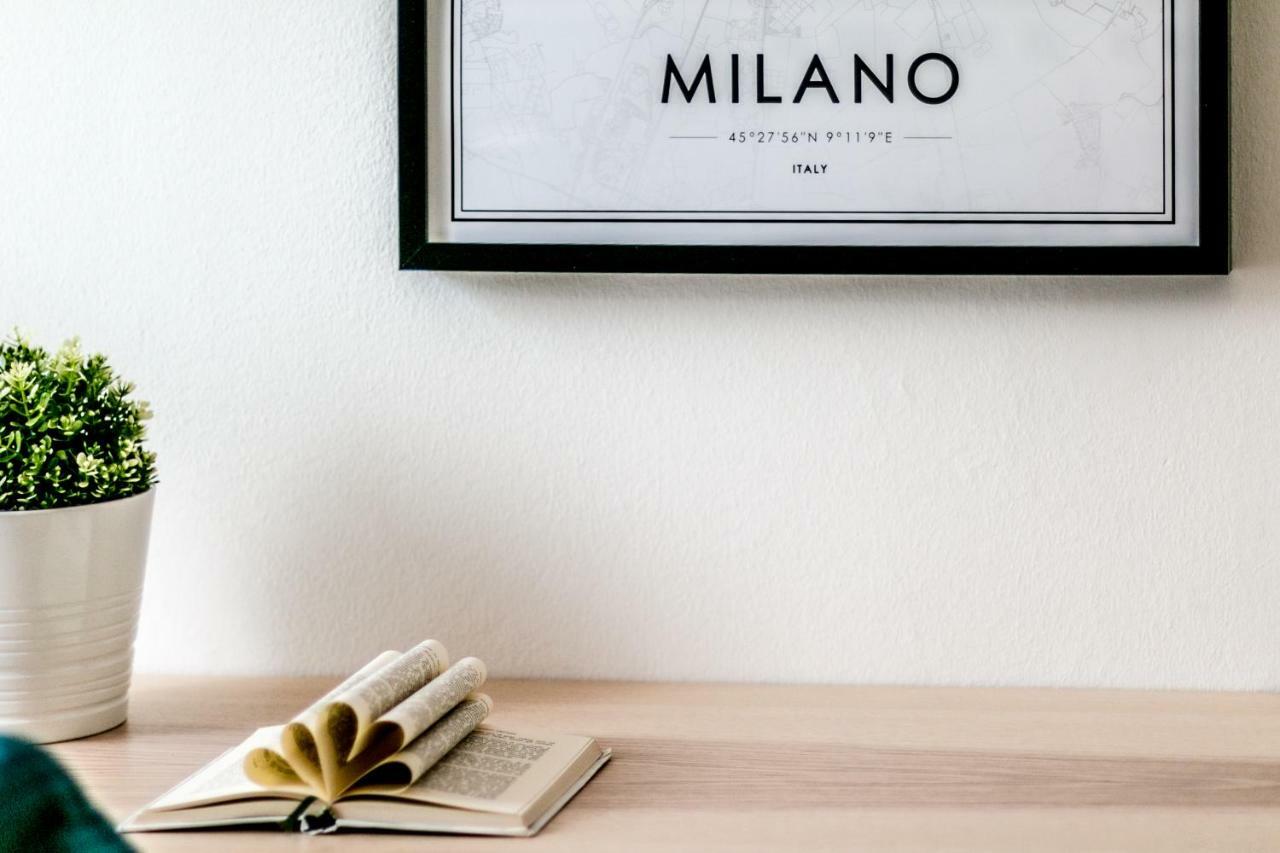 Joivy Modern 1-Bed Flat With Balcony In Portello Milan Luaran gambar